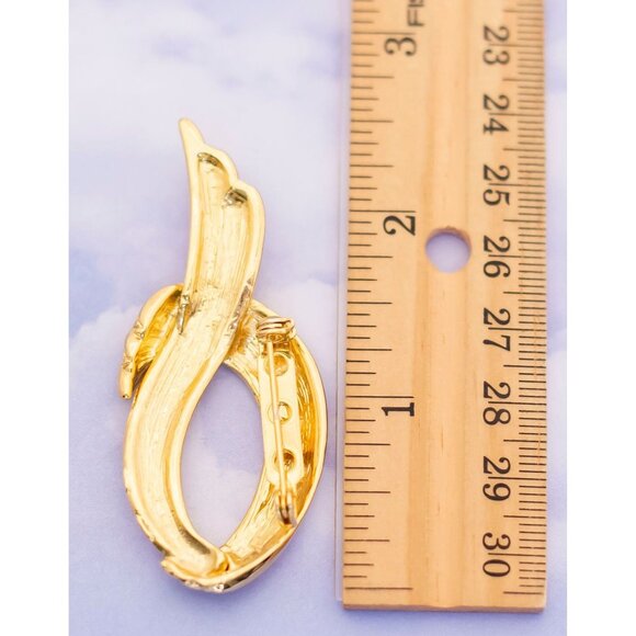 Vintage Minimalist Gold Tone Ribbon Design Brooch - S15 - Picture 2 of 2